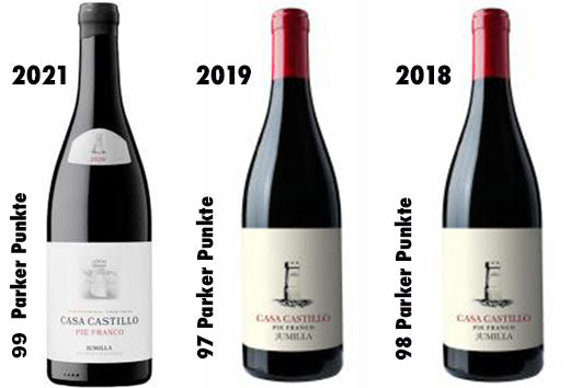 Weinpakete von blauWein mit Casa Castillo Weinen 2021, 2019 und 2018, die Parker Punkte zeigen. Weinpakete von blauWein durchstöbern!